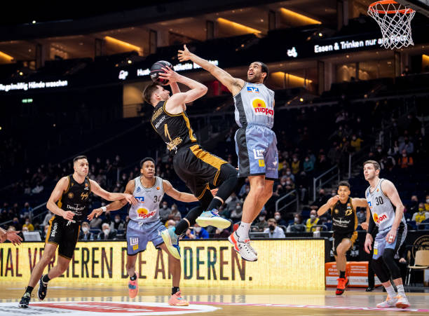 精确的传接 精确的传接